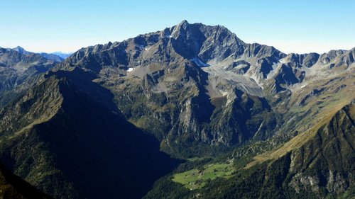 corno bianco.jpg