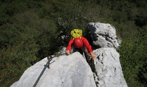 spigolo_bandiera_ks06.jpg