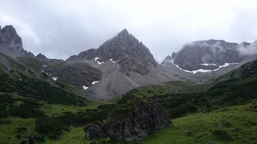 Dremelspitze von der Hanauer Hütte aus