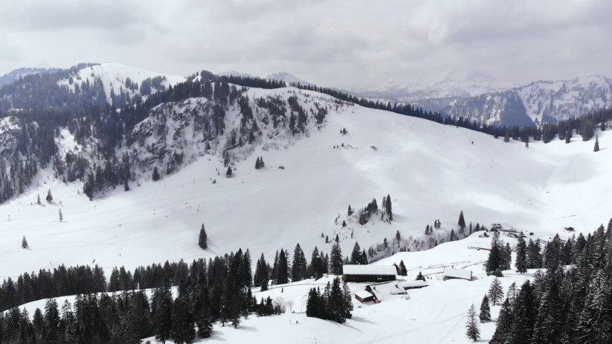 Berglandschaft-Brecherspitz.jpg (348.57 KiB) 9997 mal betrachtet Berglandschaft-Brecherspitz.jpg