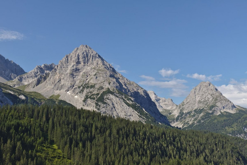 IMGE0786.jpg